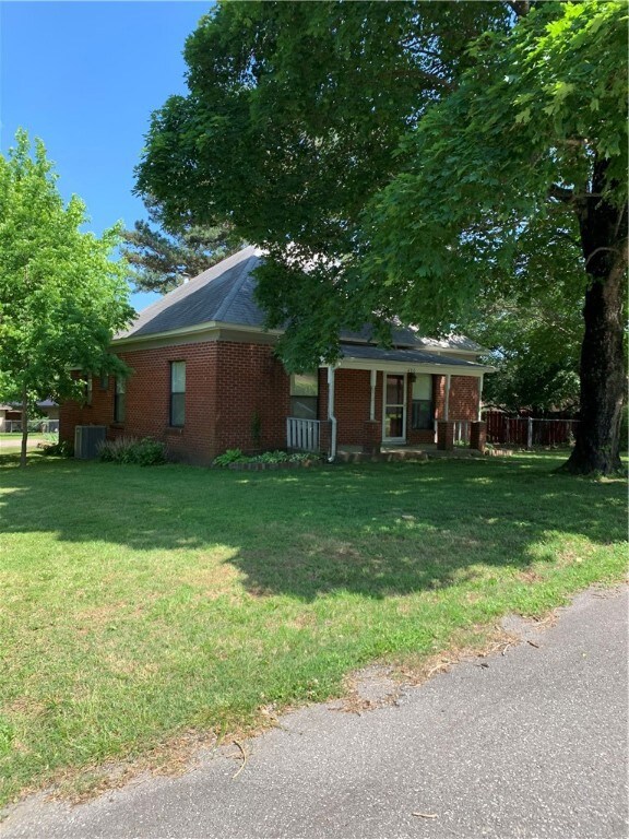 480 Center Ave, West Fork, AR 72774 - photo 3