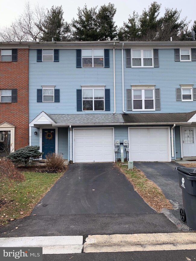 5111 W Woodmill Dr, Wilmington, DE 19808 - photo 2