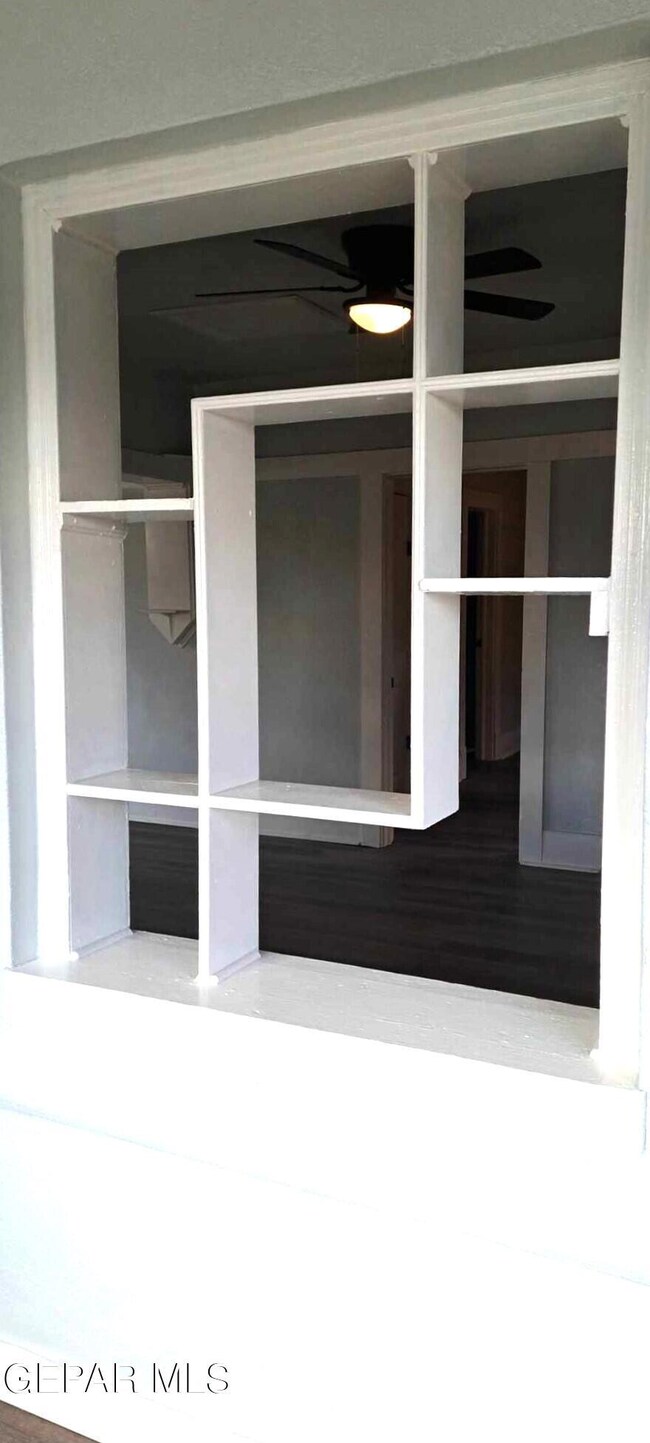 3209 Mountain Ave, El Paso, TX 79930 - photo 6