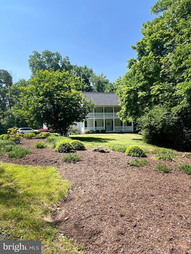 148 Mcguire Rd, Winchester, VA 22603 - photo 4