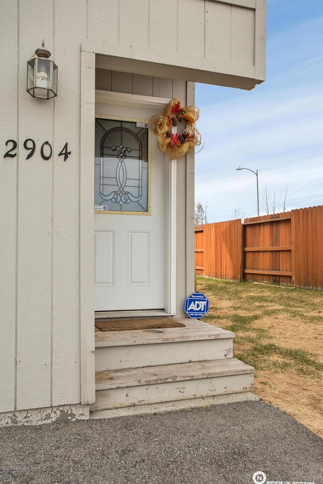 5_EntryExterior