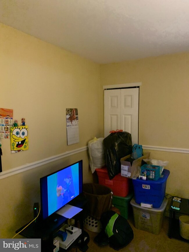 8020 Craig St, Philadelphia, PA 19136 - photo 4