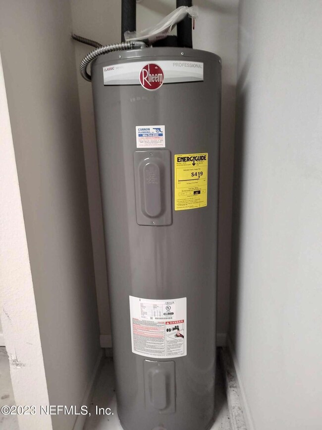 7812 Playschool Ln, Jacksonville, FL 32210 - photo 7