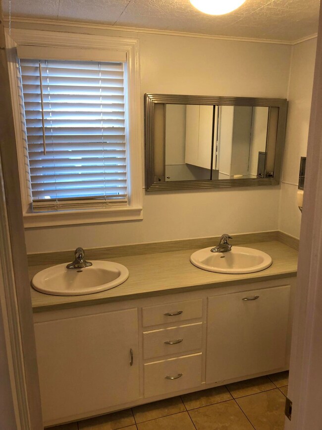 24 NW First St, Keyport, NJ 07735 - photo 6