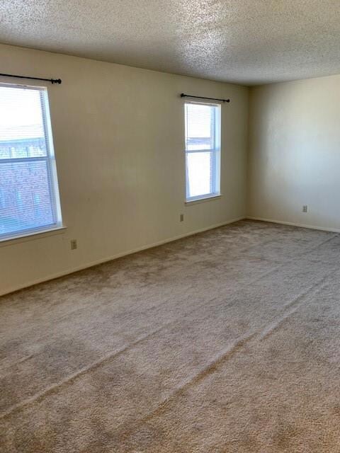 222 N Center St unit 204, Grand Prairie, TX 75050 - photo 2