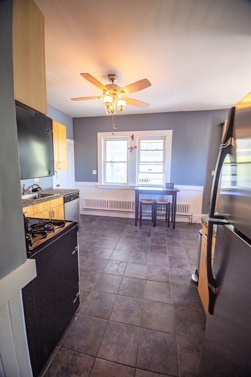 4297 Washington St unit 4, Boston, MA 02131 - photo 5