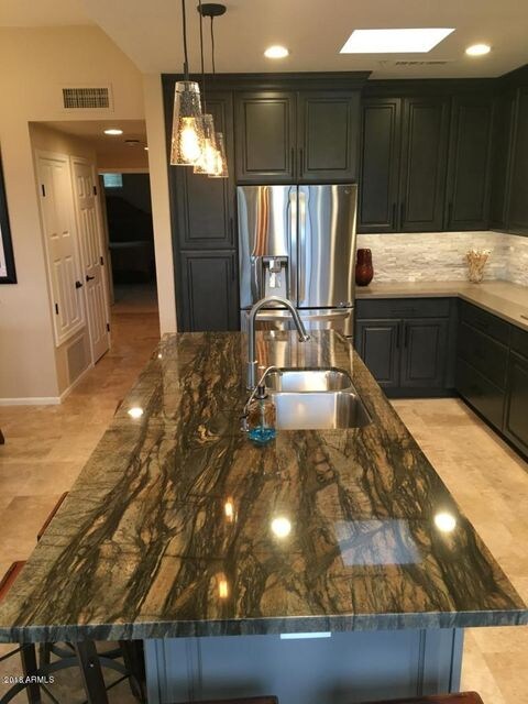 Kitchen 6