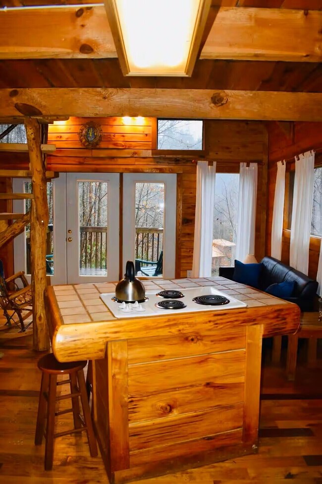 0a70619f-d304-4812-b9bb-ccf70efb8a08