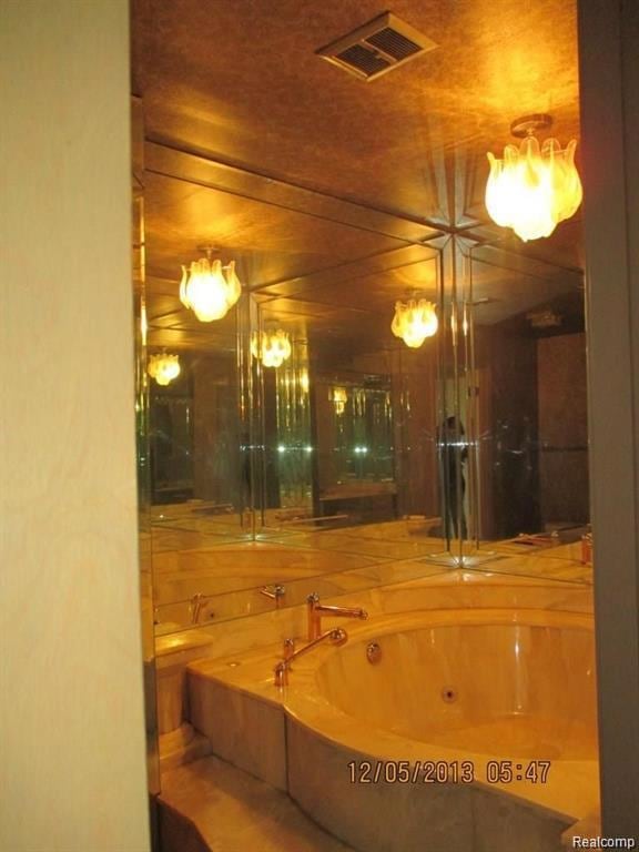 Providence Drive Towers unit 12E, Southfield, MI 48075 - photo 5