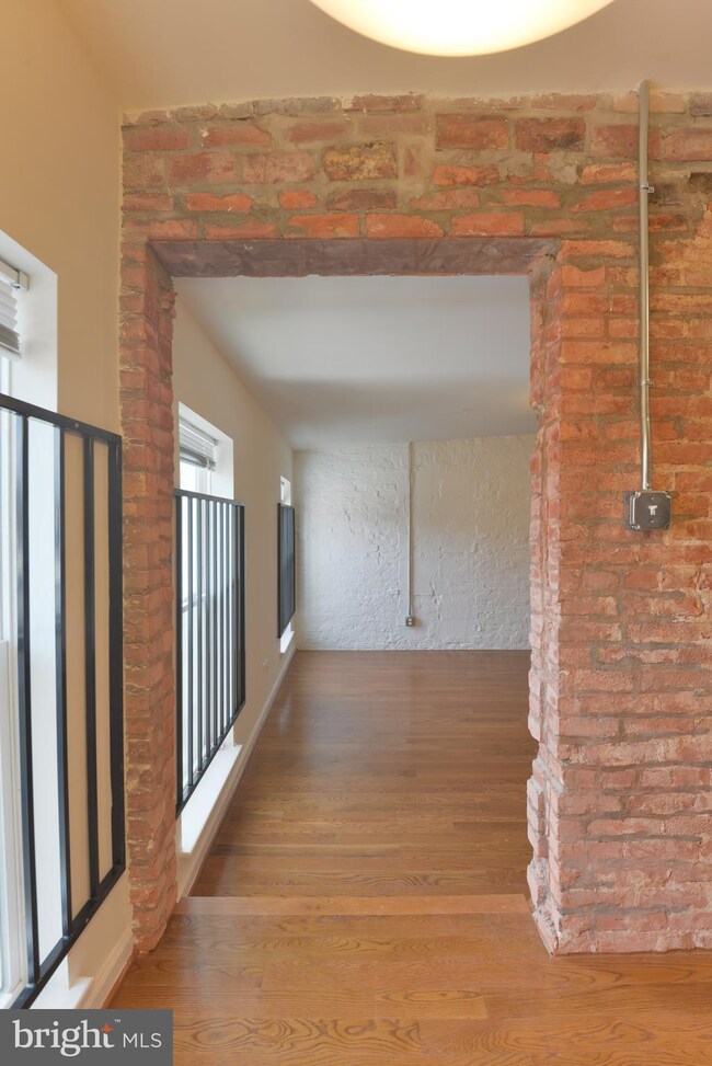 1707 N Charles St unit 305, Baltimore, MD 21201 - photo 7