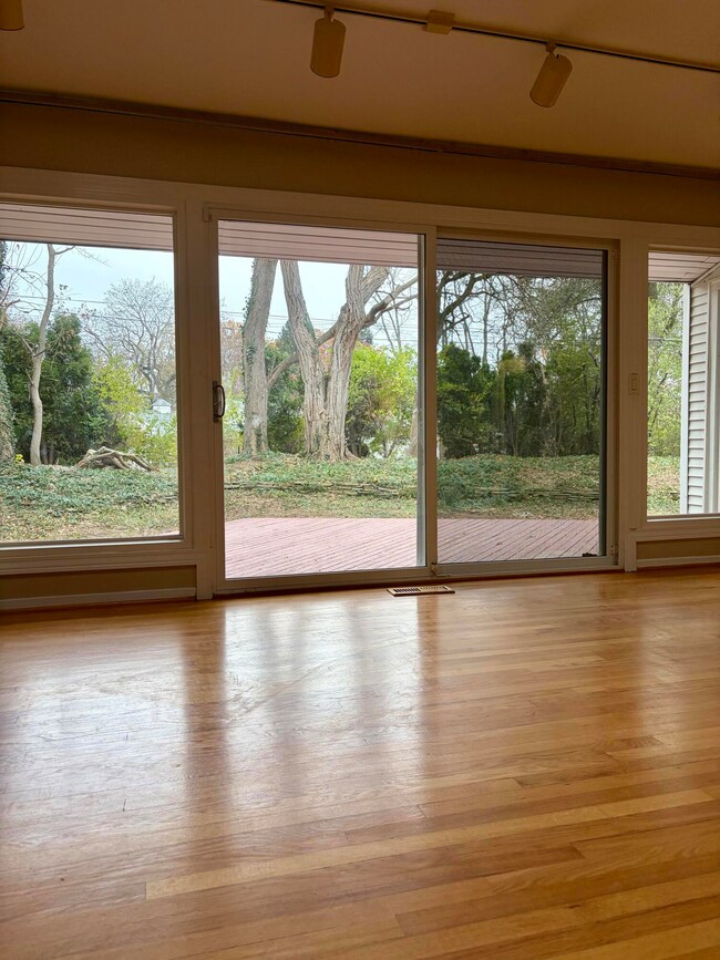 6493 Thorncrest Dr, Bloomfield Hills, MI 48301 - photo 6