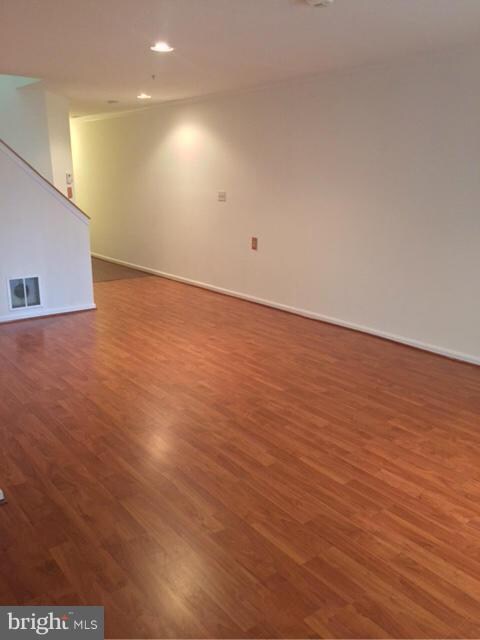 10820 Will Painter Dr, Owings Mills, MD 21117 - photo 4