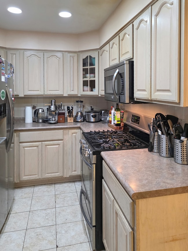 unlisted-address, Blue Island, IL 60406 - photo 5