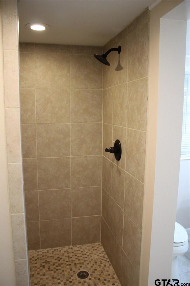 500 500 Cornell Place, Tyler, TX 75701 - photo 7