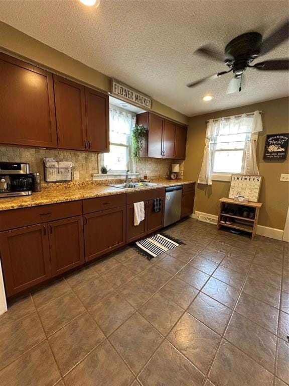 531 Long St, Patterson, IA 50218 - photo 5