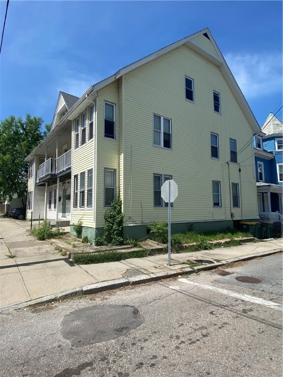 191 Grove St, Woonsocket, RI 02895 - photo 3