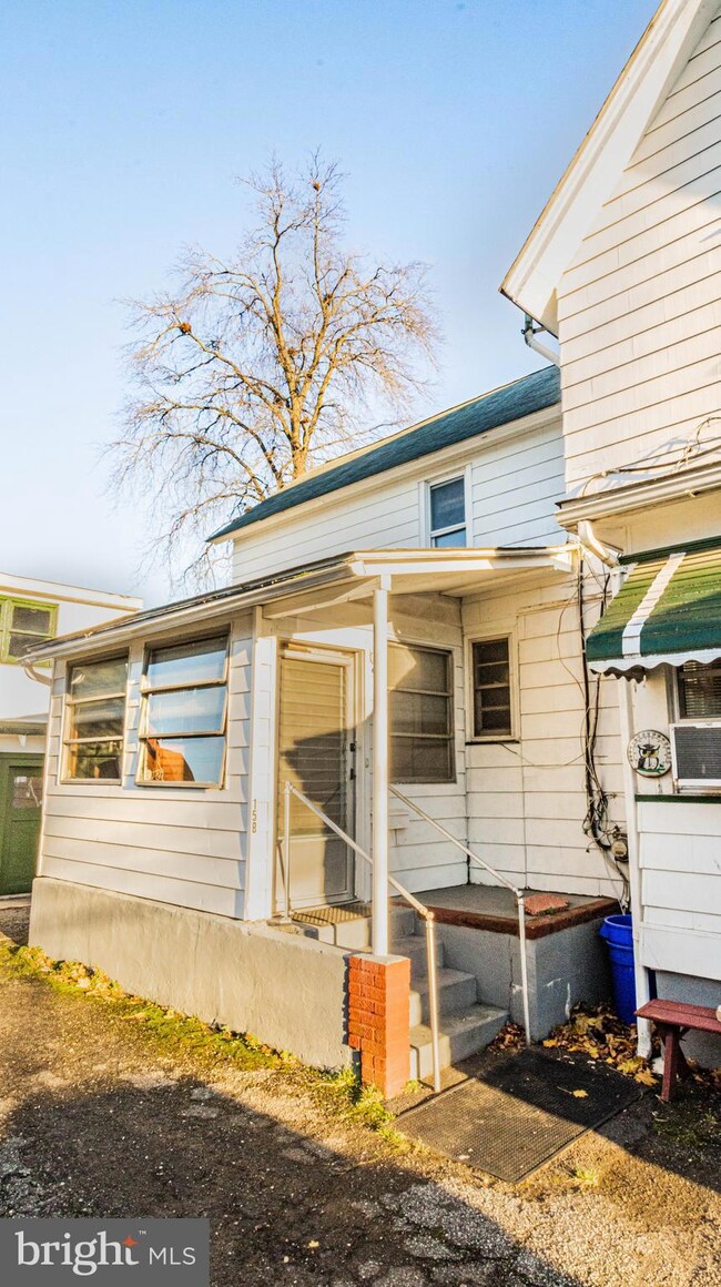 15 N 3rd St unit 15B, Hammonton, NJ 08037 - photo 3