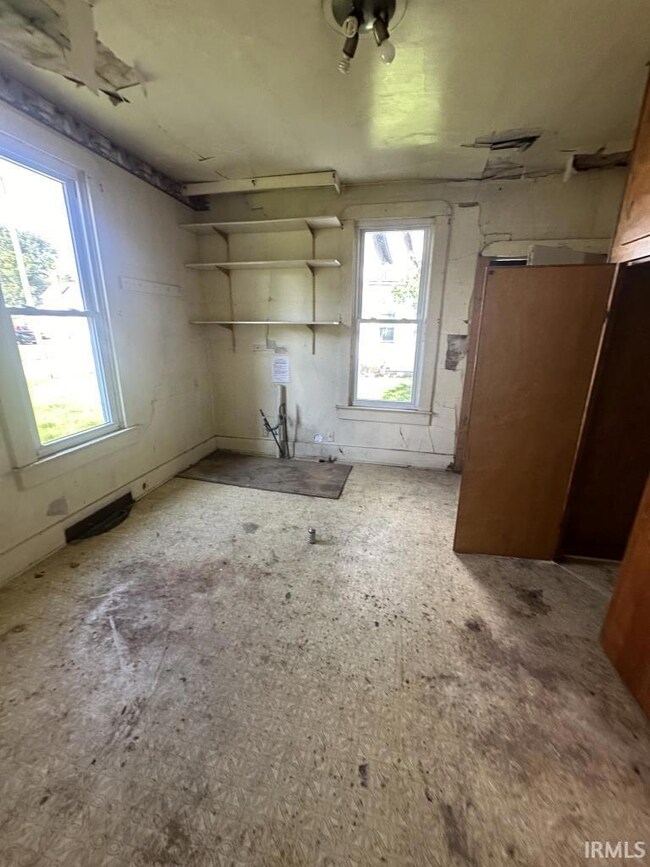 417 N Ship St, Portland, IN 47371 - photo 7