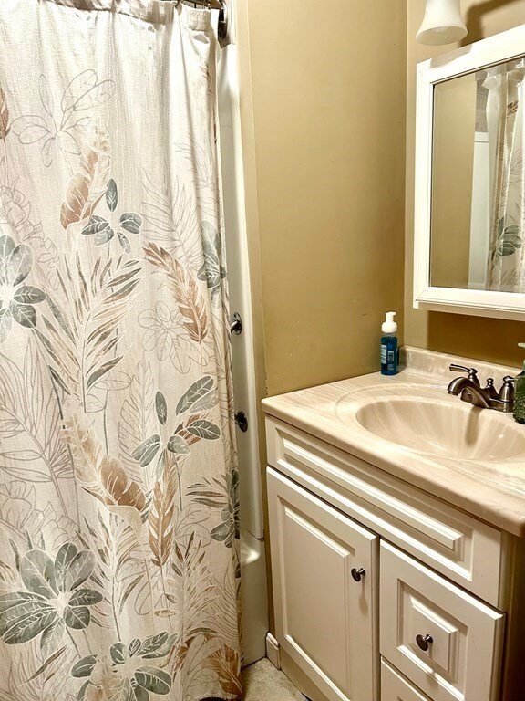 108 Exeter St unit 110, Lawrence, MA 01843 - photo 7