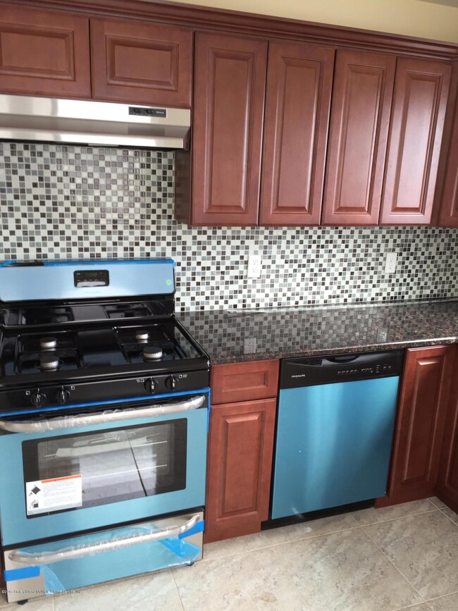 6.Kitchen.JPG