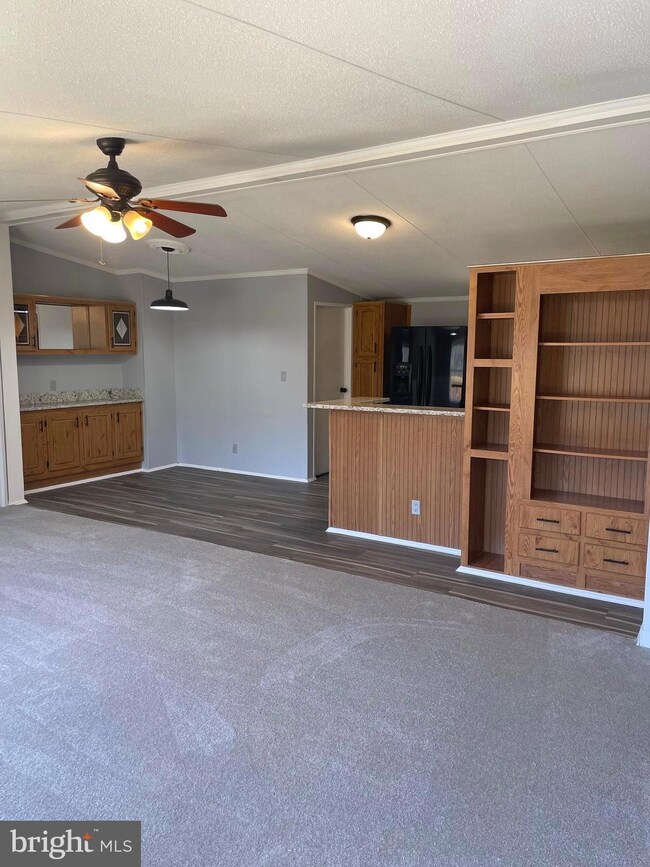 2416 Palmer Rd, Hedgesville, WV 25427 - photo 7