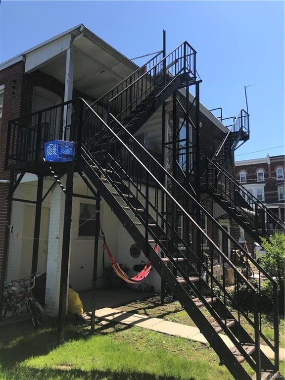 304 N 14th St, Allentown, PA 18102 - photo 3