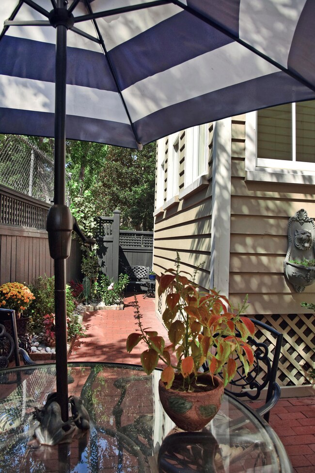 courtyard 2