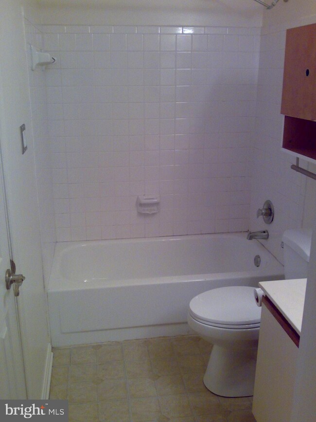 14008 Korba Place unit 3A, Laurel, MD 20707 - photo 5