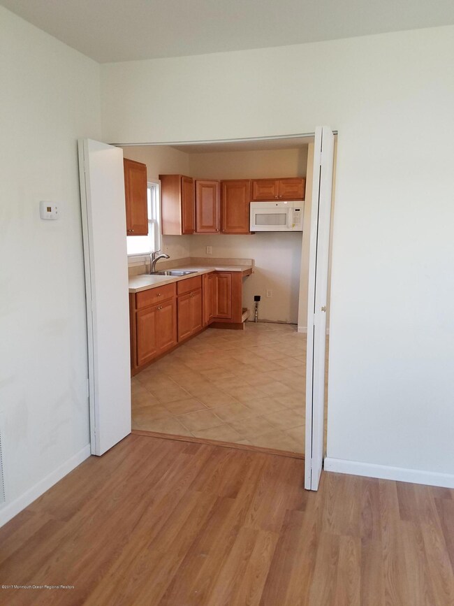 74 Highland Blvd, Keansburg, NJ 07734 - photo 3