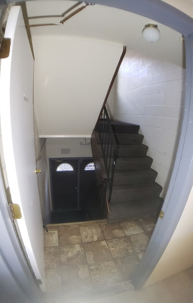 1124 Dunlop Ave unit 2D, Forest Park, IL 60130 - photo 2