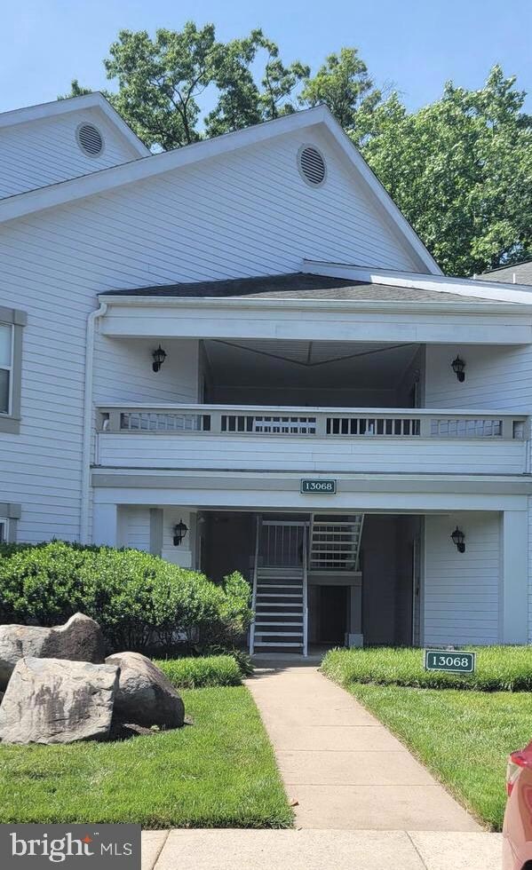 13068 Autumn Woods Way unit 202, Fairfax, VA 22033 - photo 2