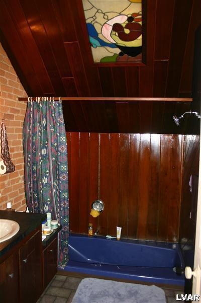 215 E Church St unit 1, Bethlehem, PA 18018 - photo 7