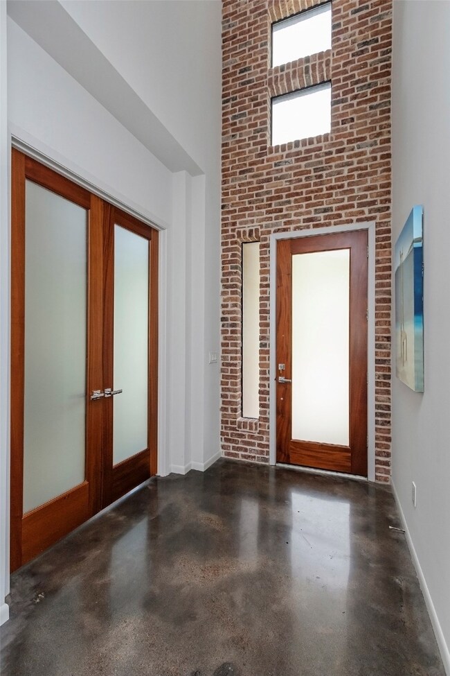 1143 Du Barry Ln, Houston, TX 77018 - photo 6