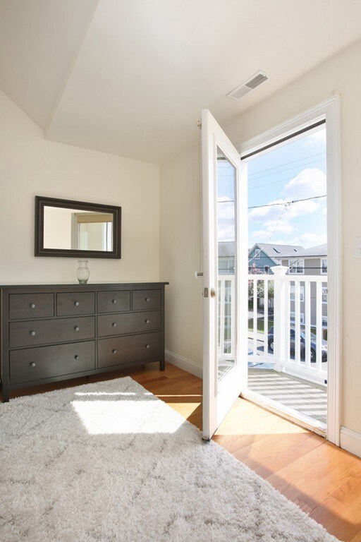 122 Clifton St unit 1, Cambridge, MA 02140 - photo 7