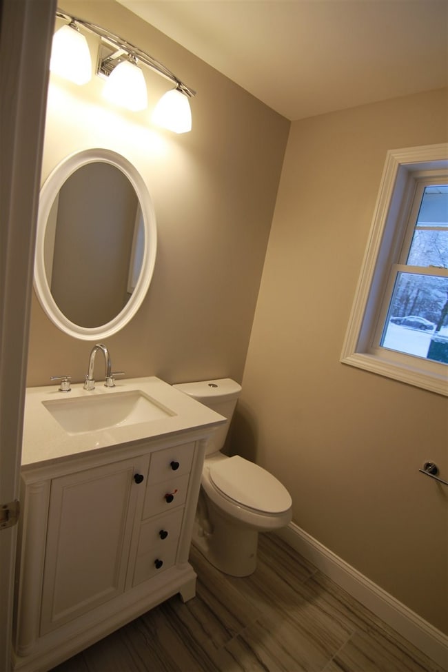 9 Dawn St, Nashua, NH 03064 - photo 7