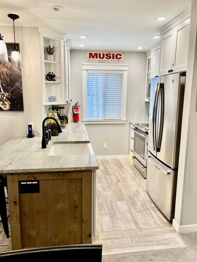 7600 N Lake Blvd unit 18, Tahoe Vista, CA 96148 - photo 6