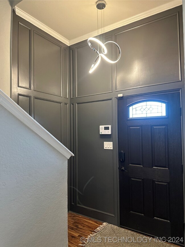 3202 N 7th Place, Broken Arrow, OK 74012 - photo 2