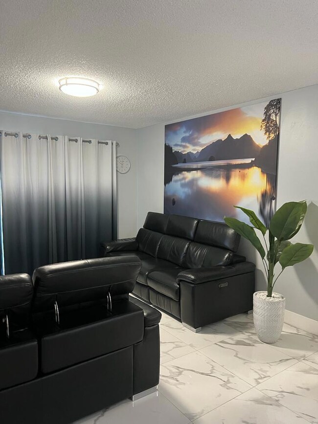 1790 Abbey Rd unit 103B, West Palm Beach, FL 33415 - photo 6