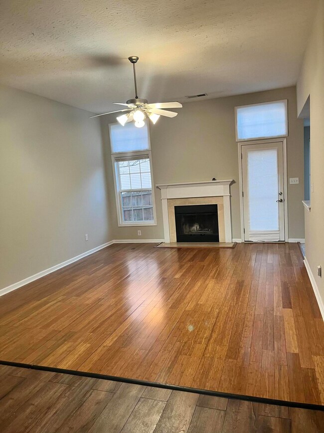 4405 Lotus Ln, Lexington, KY 40509 - photo 4