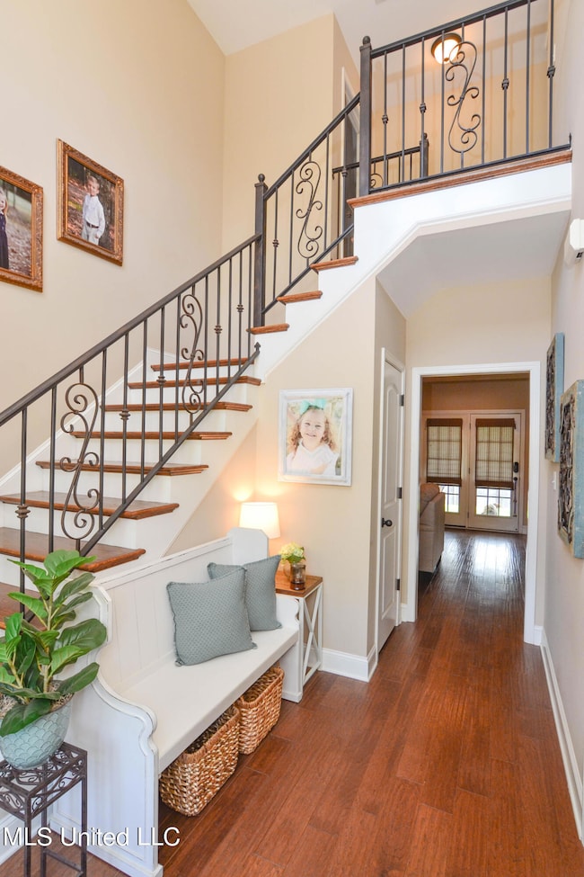 2-Story Foyer