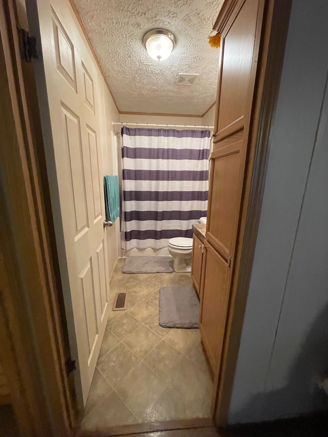 10738 Phillips Store Rd, Broadway, VA 22815 - photo 5