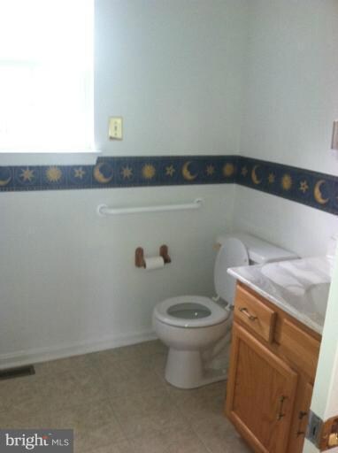 341 W Cedarmeade Ave, Winchester, VA 22601 - photo 7