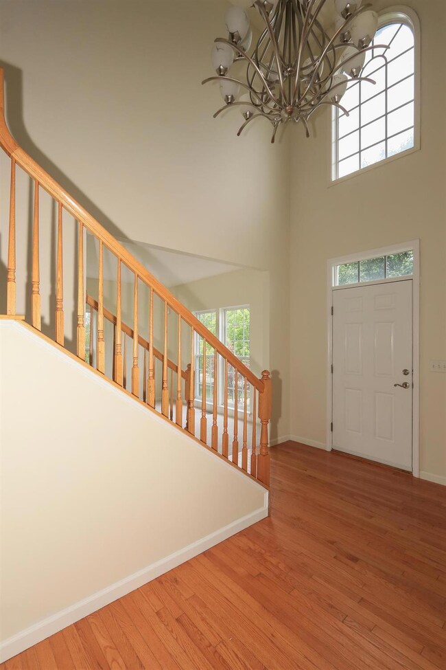 5755 Treeside Dr, Liberty Township, OH 45044 - photo 4