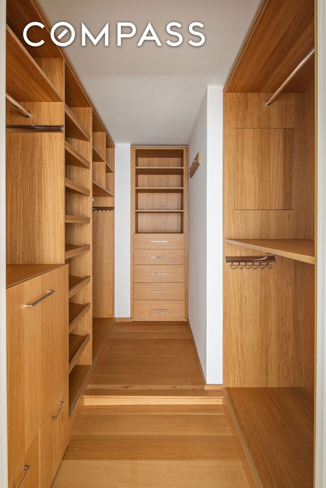 12 E 88th St unit 9D, New York, NY 10128 - photo 5