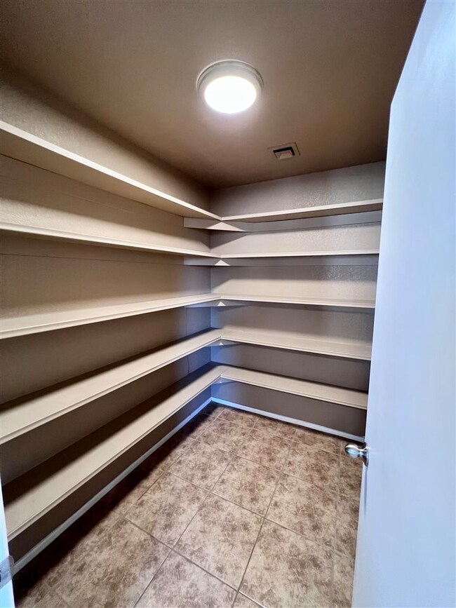 1336 S 41st Ave, Yuma, AZ 85364 - photo 7