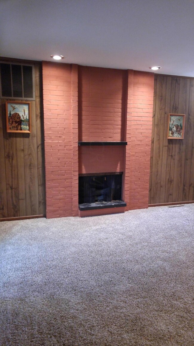 626 Canterbury Ct, Newark, OH 43055 - photo 5