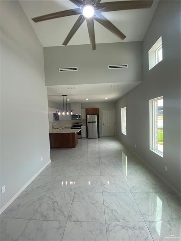 904 Hidden Hills St unit 3, Mission, TX 78572 - photo 2