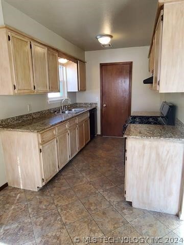 107 W Kent St, Broken Arrow, OK 74012 - photo 5