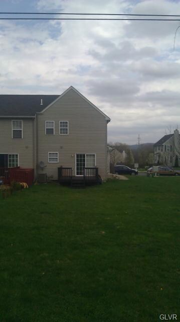 610 Abbe Ct, Freemansburg, PA 18017 - photo 4