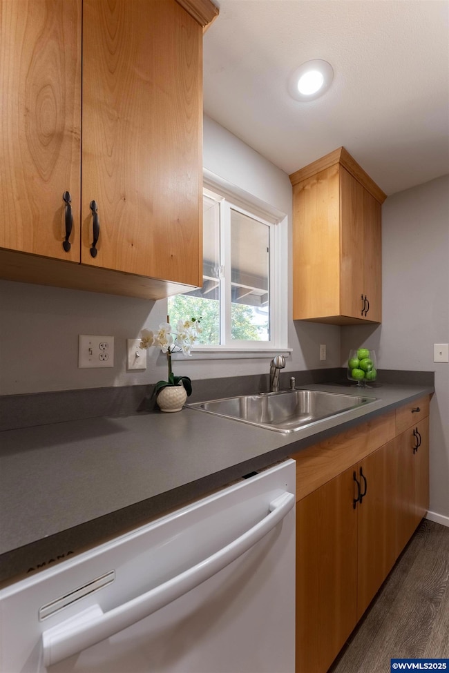 990 Pippa Ln, Philomath, OR 97370 - photo 6